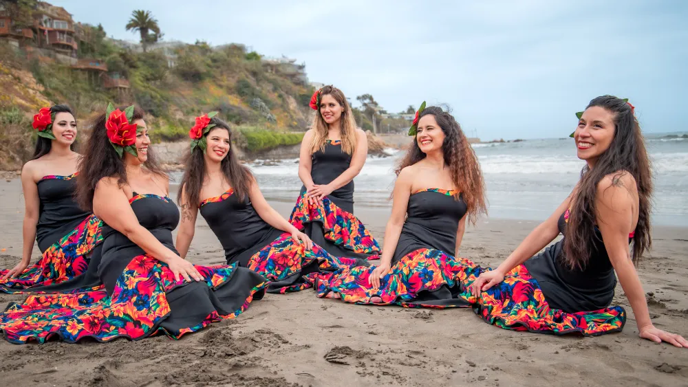 MUJERES MAR